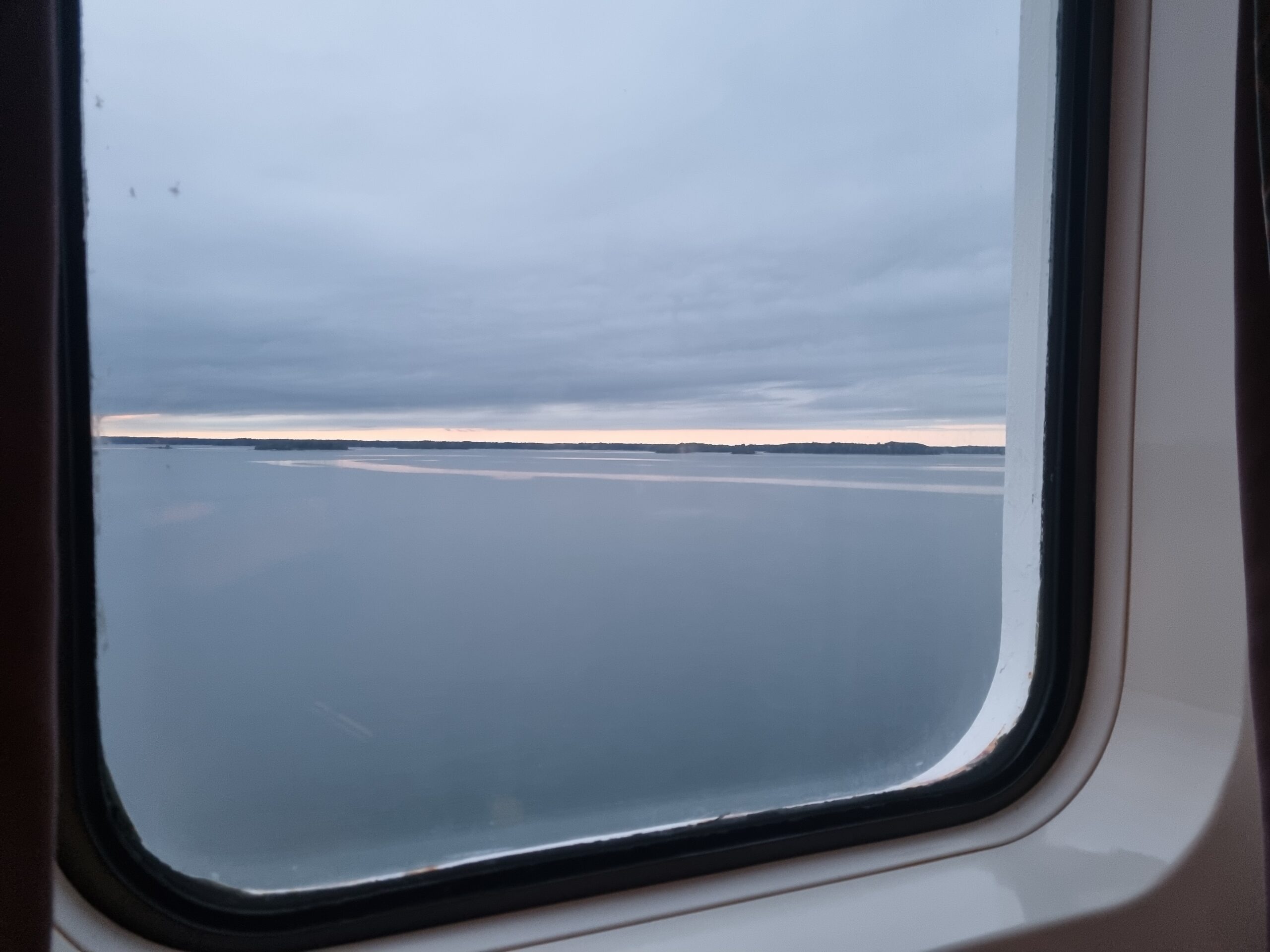 Ute på böljan den blå