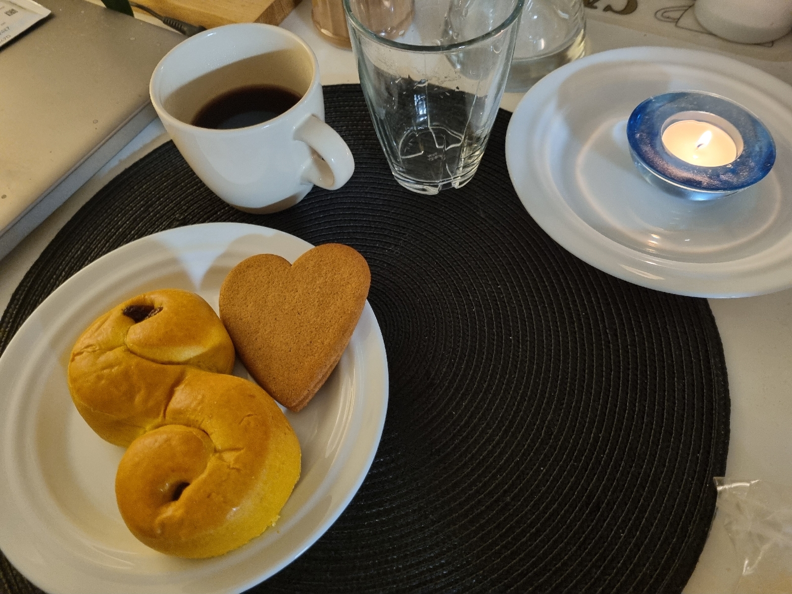 Adventsfika 1 advent