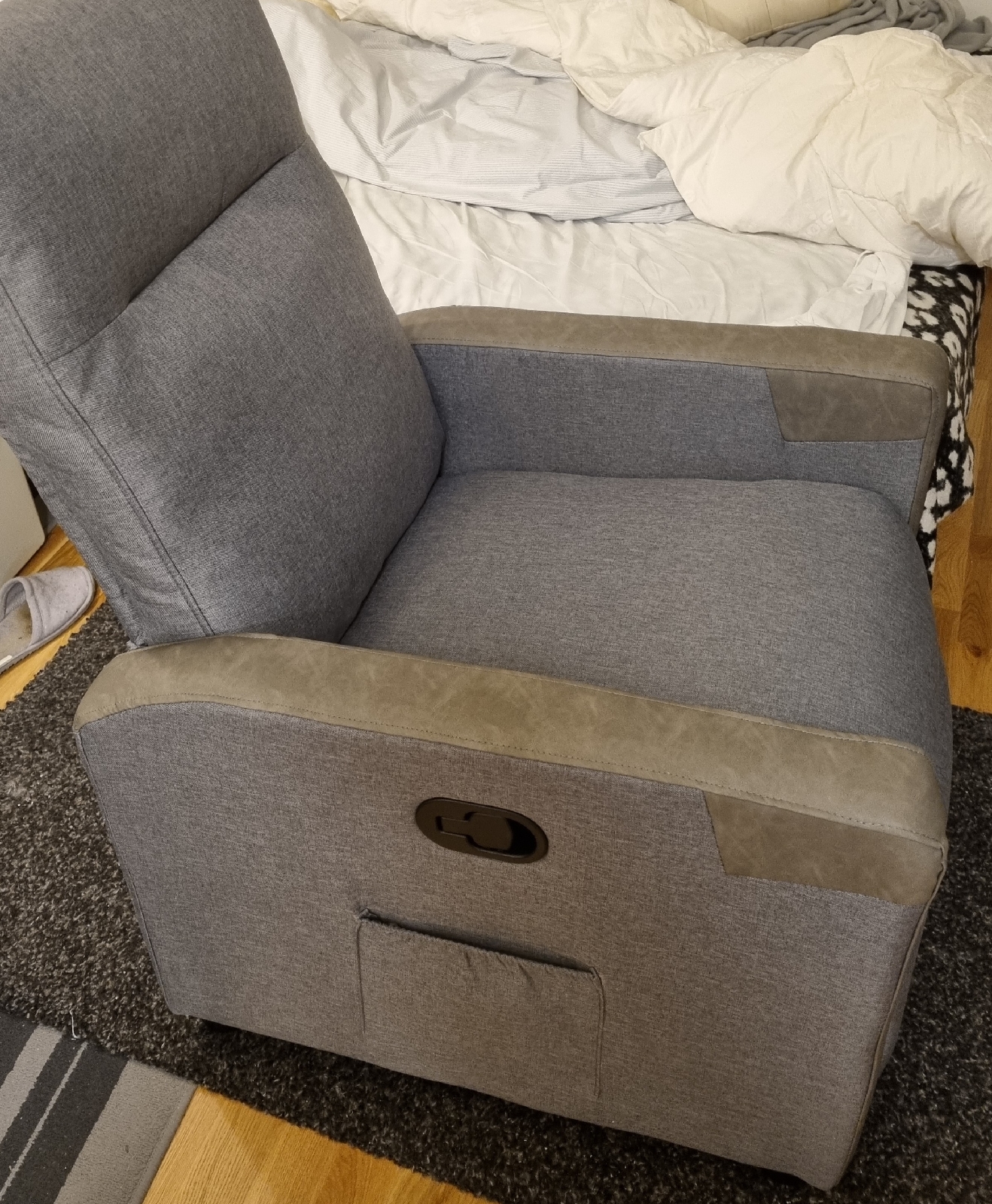Skaffat en reclinerfåtölj