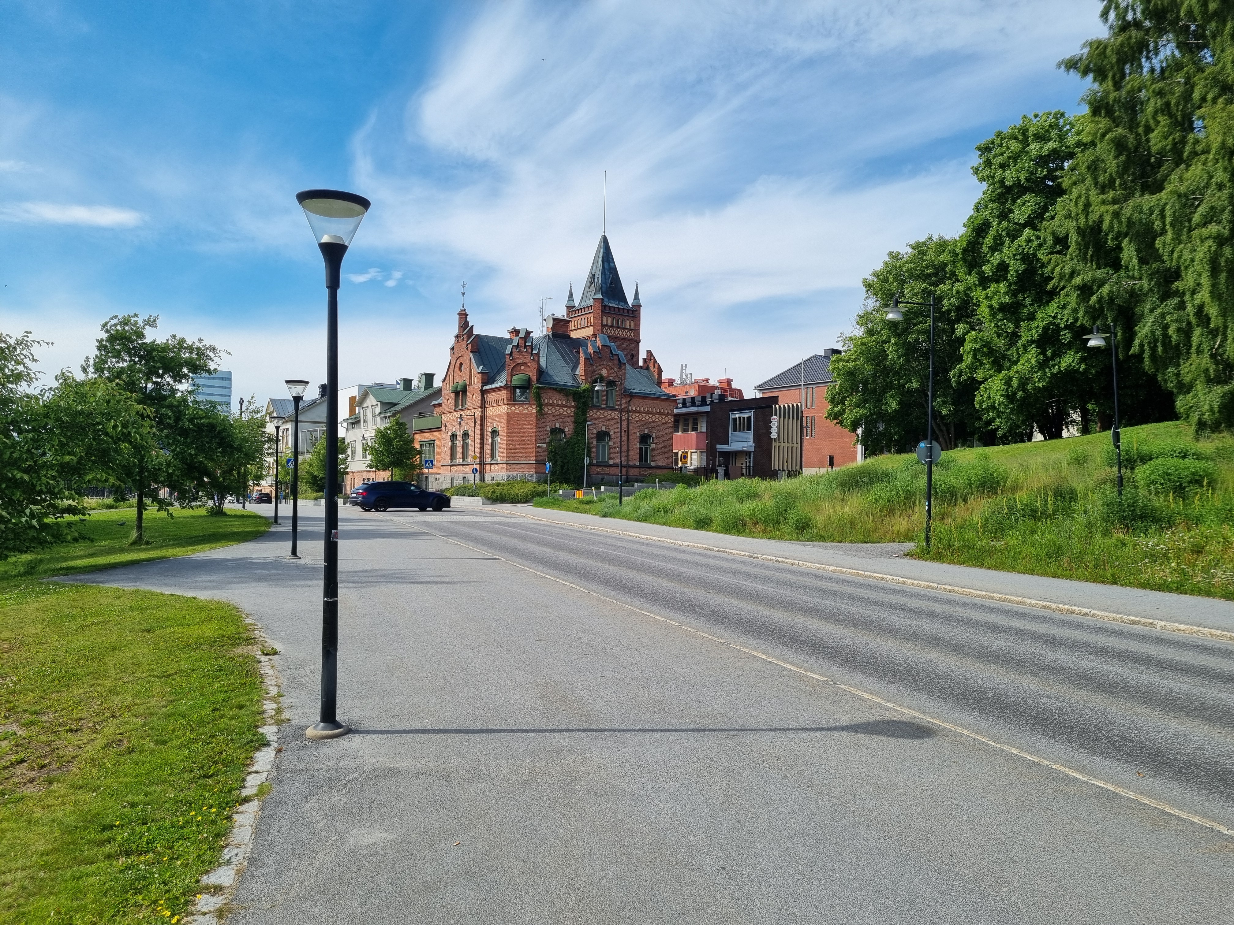 Bild av gata i centrala Umeå.